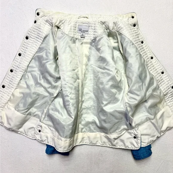 Vintage Women’s Light Blue Quilted Stand-Collar Puffer Jacket - Picture 9 of 9